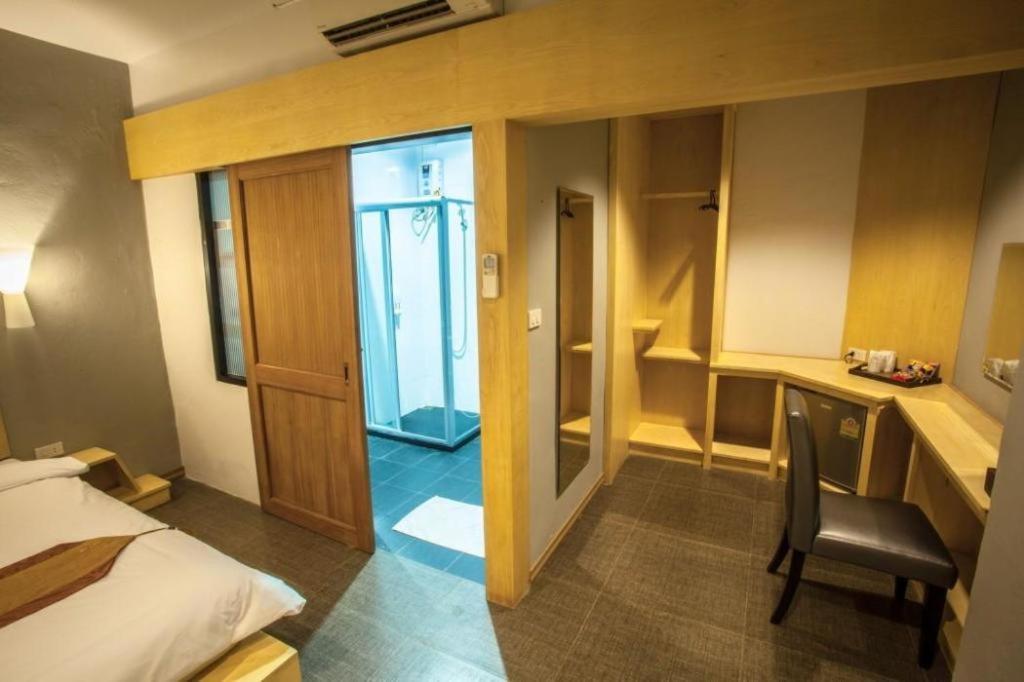 סקון נקהון Nh Elegant Hotel מראה חיצוני תמונה
